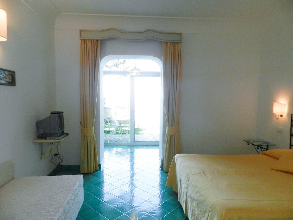 Bacio Del Sole B&B Позитано Екстериор снимка